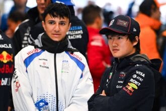 Red Bull adia definição sobre piloto que correrá ao lado de Verstappen