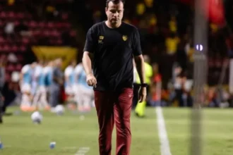 Daniel Paulista mantém futuro indefinido no Sport depois de revés contra o Mirassol