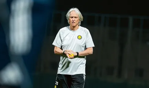 Al-Nassr cai para o Al-Ittihad e deixa a Copa do Rei Saudita; Jorge Jesus sofre primeira derrota