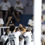 Série de vitórias faz Vasco sair do Z-4 e mirar G-6 do Brasileirão