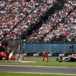 FIA inocenta Liam Lawson após incidente com comissários no México