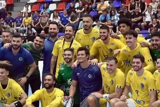 Brasil derrota Argentina e é campeão do Torneio Quatro Nações