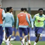Vinicius Júnior diz que seleção evolui sob comando de Carlo Ancelotti