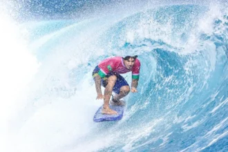 Gabriel Medina retorna ao Circuito Mundial de Surfe em 2026