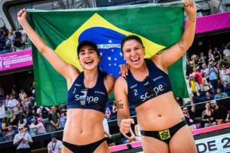 Carol Soberg e Rebecca faturam  bronze no Mundial de vôlei de praia