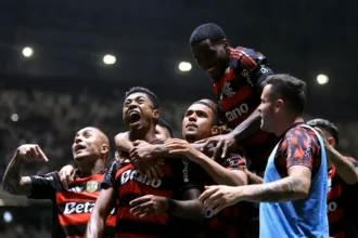Fla arranca empate com gol de Bruno Henrique e fica perto do título