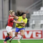 Seleção feminina perde para Noruega em penúltimo compromisso do ano