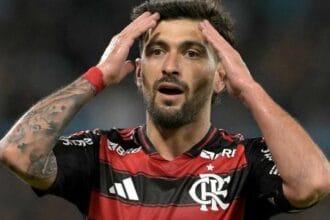 Flamengo enfrenta Sport no Maracanã às 21h pela 31ª rodada do Brasileirão