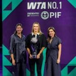 Sabalenka recebe em Riad troféu de número 1 da temporada 2025