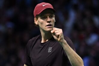 Sinner domina Zverev e avança à decisão do Masters 1000 de Paris