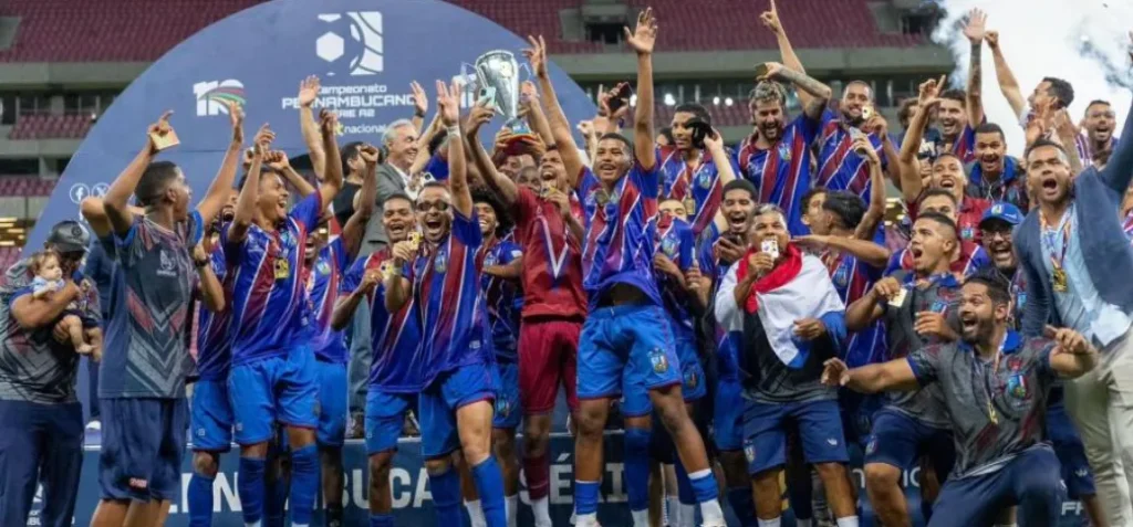 Vitória derrota América-PE nos pênaltis e leva a Série A2 do Pernambucano 2025