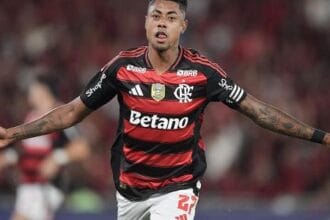 Flamengo e Cruzeiro dividem a liderança como melhores mandantes do Brasileirão 2025