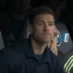 Xabi Alonso minimiza irritação após pênalti desperdiçado por Vinícius Jr. e confirma Mbappé como batedor principal