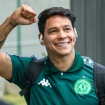 Meia da Chapecoense provoca Remo e cita Paysandu após empate na Série B