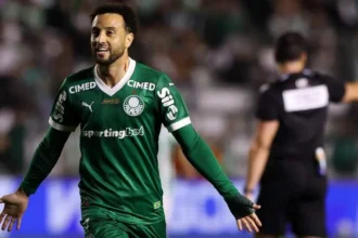 Abel Ferreira exalta controle emocional após vitória do Palmeiras sobre o Juventude
