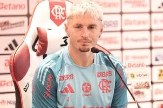 Varela revela preferência pela LDU na decisão da Libertadores contra o Flamengo