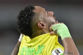 Seleção inicia preparação em Londres e aguarda últimos convocados