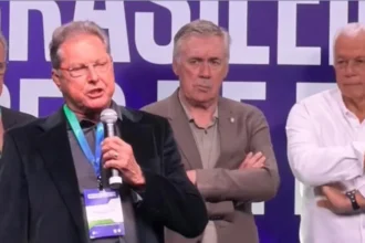 Defendemos o que é melhor, independente da nacionalidade”, diz Carlos Eloy sobre técnicos estrangeiros
