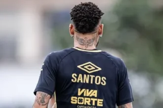 Neymar treina sem limitações, mas Santos deve preservá-lo no clássico com o Palmeiras