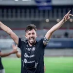 Guarani negocia contratação do meia Giovanni Pavani para reforçar elenco de 2026