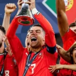 Ronaldo faz dois, Portugal empata com Hungria e adia vaga para a Copa de 2026