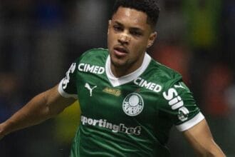 Palmeiras visita Mirassol para duelo entre melhor visitante e mandante invicto do Brasileirão