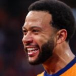 Memphis Depay é convocado pela Holanda e vira dúvida para clássico do Corinthians