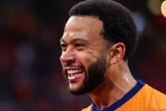 Memphis Depay é convocado pela Holanda e vira dúvida para clássico do Corinthians