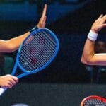 Luisa Stefani e Timea Babos chegam à final do WTA Finals de duplas em Riade