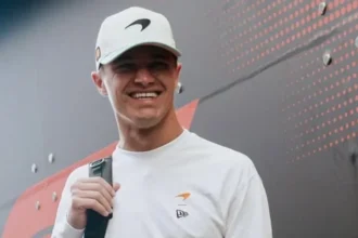 Norris fecha a volta final na frente e lidera o primeiro treino livre em Interlagos