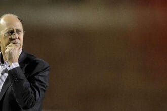 Falcão sai em defesa de Ancelotti e desafia técnicos brasileiros: “Sejam melhores”