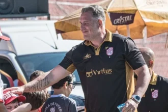 Francana encaminha acerto com o técnico português João Carlos Barros para a Série A3 de 2026