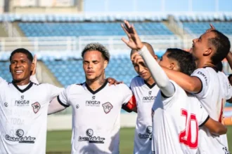 Clássico Ferroviário x Atlético Cearense agita penúltima rodada da Taça Fares Lopes