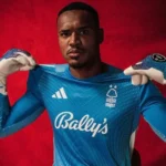 Goleiro John substitui Hugo Souza e é convocado por Ancelotti para os amistosos da Seleção