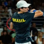 João Fonseca segura 24ª posição na ATP mesmo fora das quadras