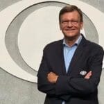 Sérgio Maurício faz menção à Globo durante transmissão do GP de São Paulo na Band