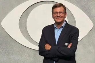 Sérgio Maurício faz menção à Globo durante transmissão do GP de São Paulo na Band