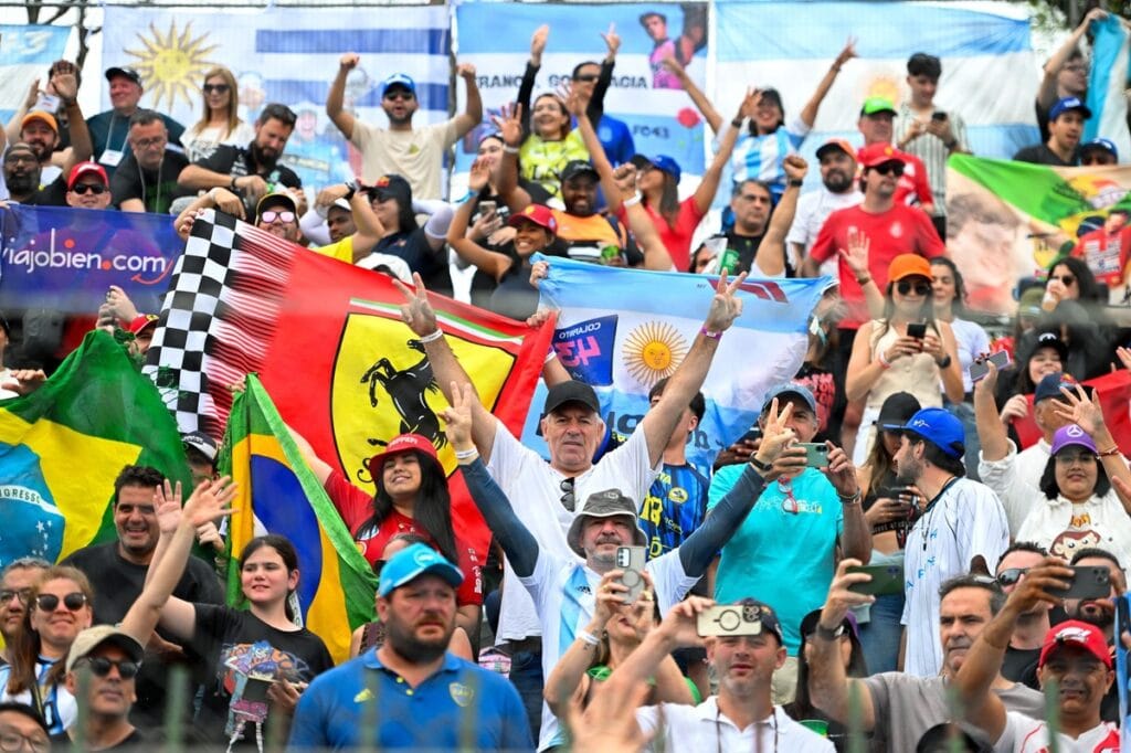 GP de São Paulo de F1 bate recorde de público em 2025
