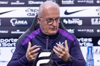 Dorival Júnior aponta falta de criatividade e cobra reação do Corinthians após revés para o Ceará