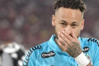 Presença de Neymar gera debate sobre impacto na luta do Santos contra o rebaixamento