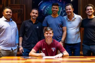 Casa Soccer e TSG estendem vínculo com o atacante Gustavo Santana, destaque do Sub-20 do São Paulo