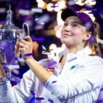 Rybakina retorna ao quinto lugar e provoca única mudança no top 10 da WTA