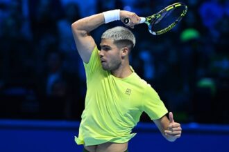 Alcaraz enfrenta Fritz às 10h na abertura da 2ª rodada do ATP Finals