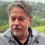 Casares relata que Oscar está consciente após arritmia identificada em teste físico