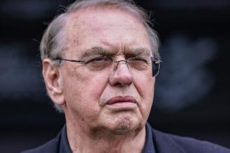 Presidente do Corinthians atribui perda de 12 pontos a erros de arbitragem e explica falta em reunião da CBF