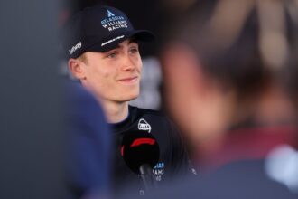 Williams confirma Luke Browning no TL1 de Abu Dhabi e fecha lista de 25 novatos para 2025