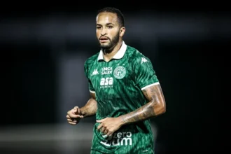 Guarani decide não renovar com Dálberson e avalia contratação de Fernando Miguel