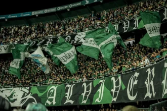 Coritiba tenta assegurar acesso e título da Série B no mesmo dia diante do Athletic-MG