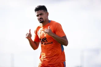 Sport atrasa parcelas por Ramon e acumula nova dívida com Atlético-GO