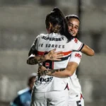 São Paulo goleia Realidade Jovem, assume 4º lugar e fica perto da semifinal do Paulistão Feminino 2025